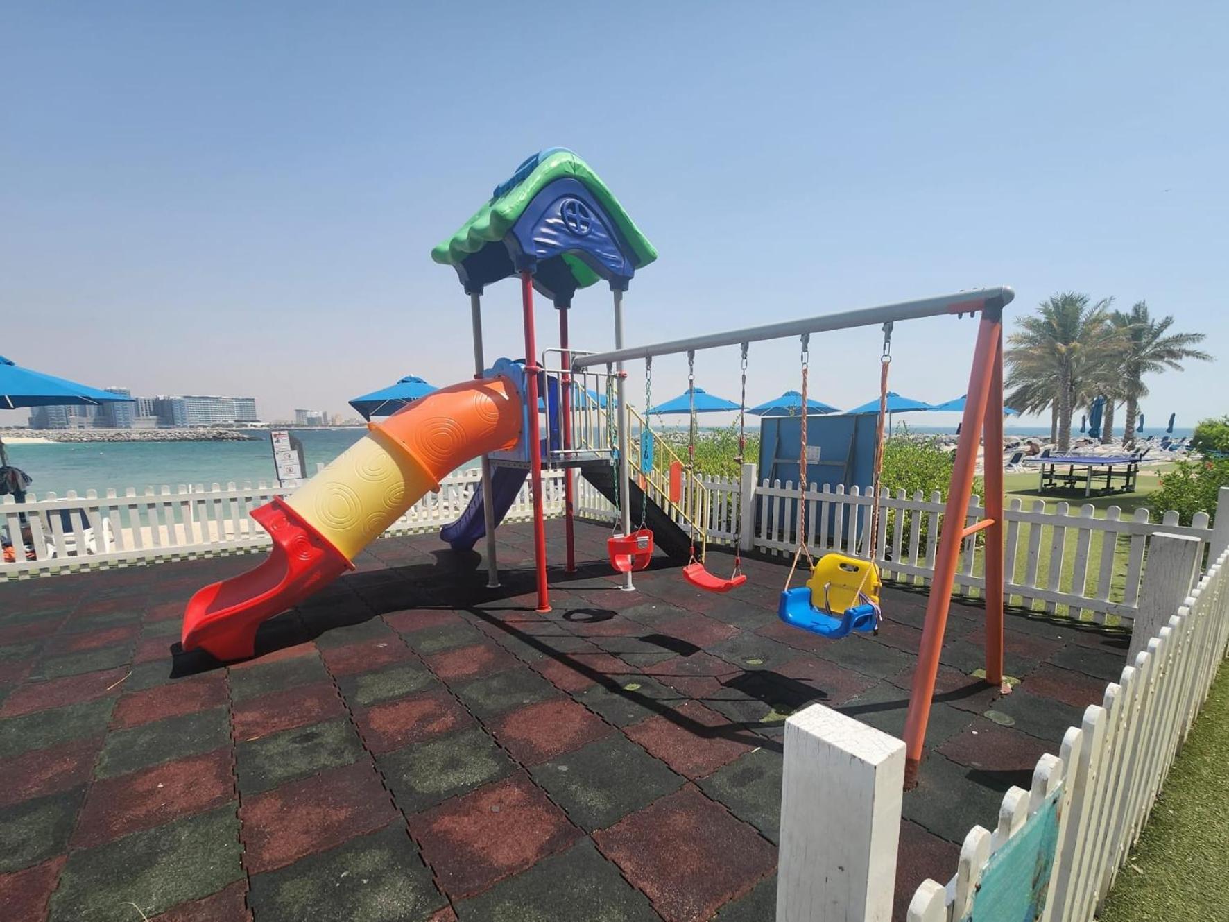 Marjan Island Beautiful Apartment Sea Side View Beach Luxury Rooms Ras Al Khaimah Uae Exterior photo