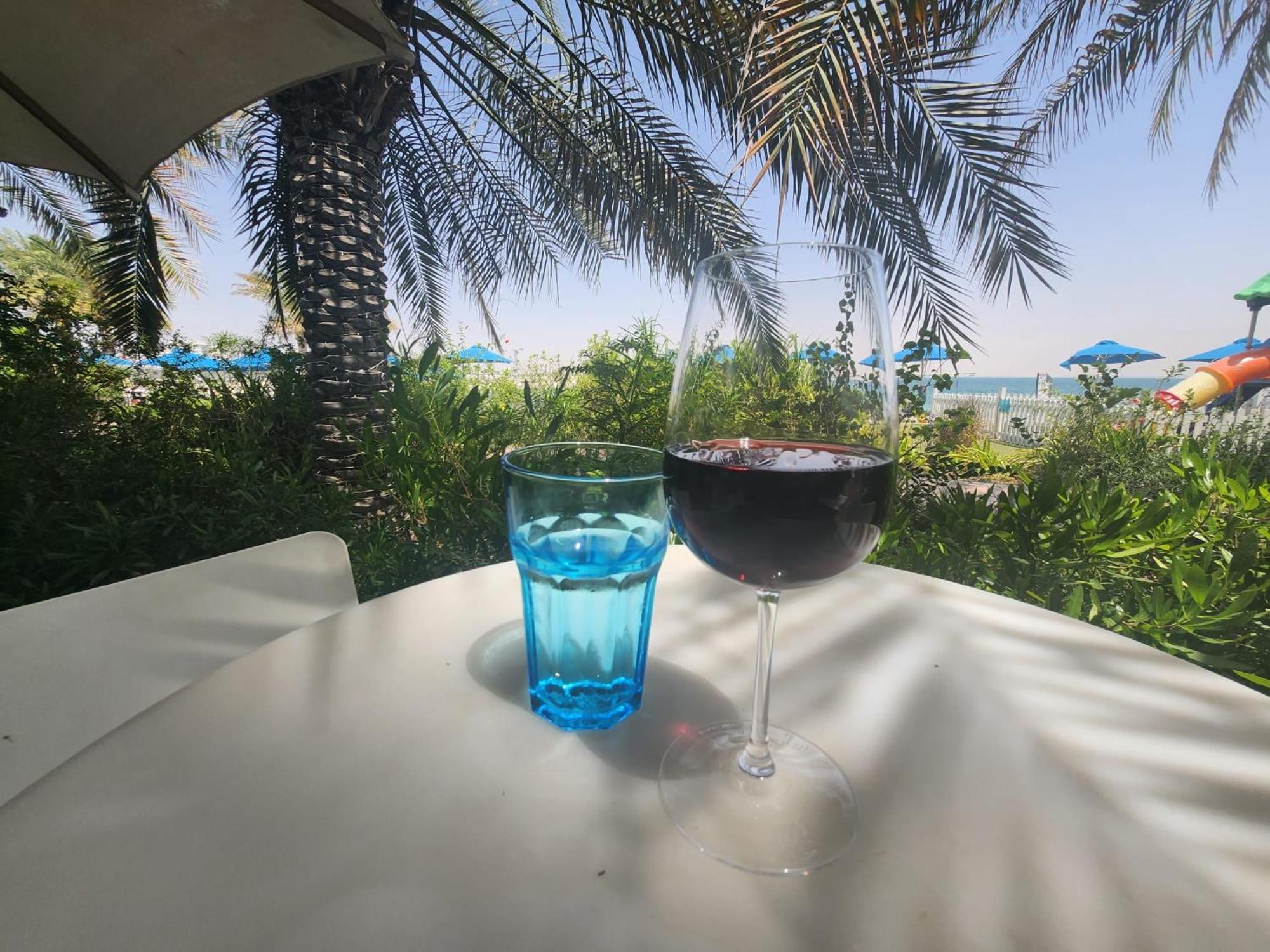 Marjan Island Beautiful Apartment Sea Side View Beach Luxury Rooms Ras Al Khaimah Uae Exterior photo